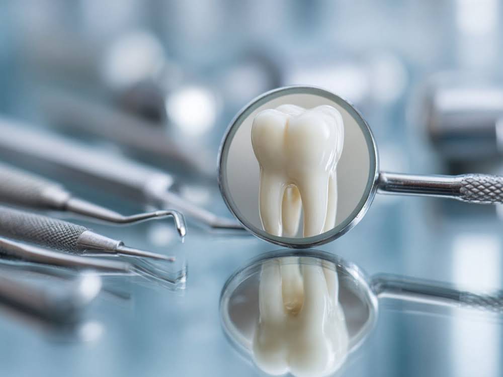 Удаление темного налета системой AirFlow