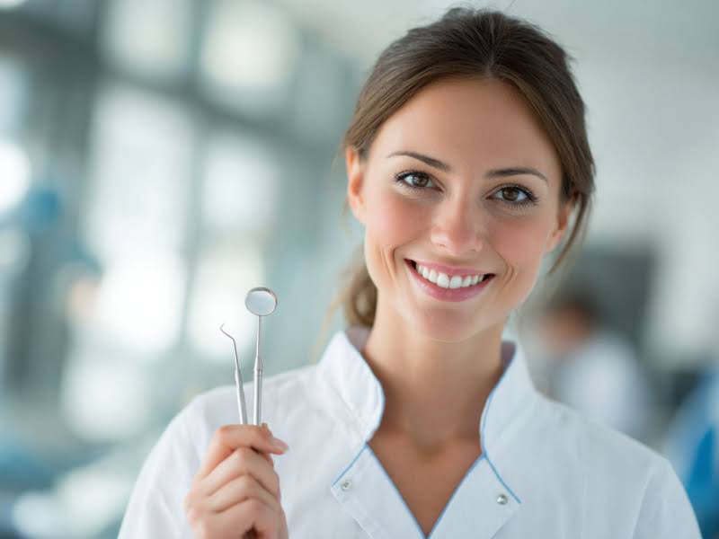 Цена на отбеливание зубов Цена на отбеливание зубов